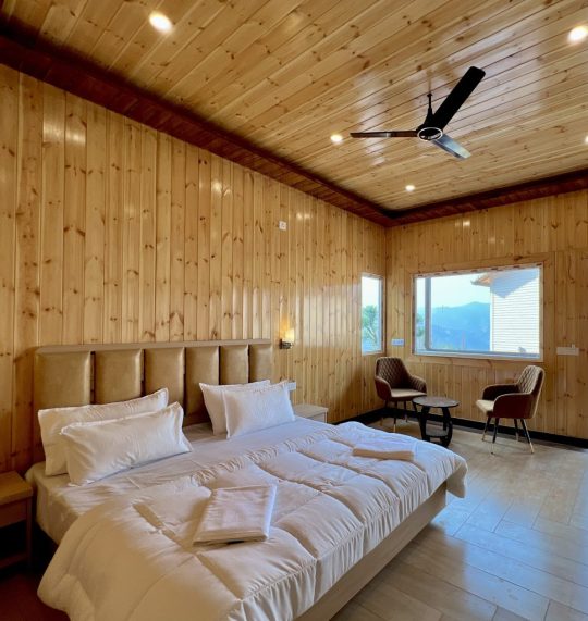 Rooms Designed for Peace & Panoramas